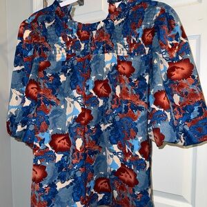 Hailey & Co Women's Floral Blouse